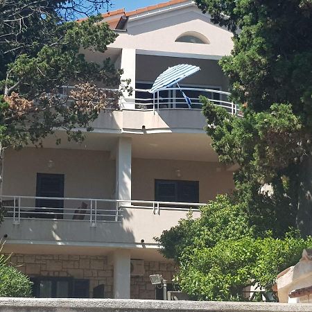 Mare Azzurro Apartments プーラ エクステリア 写真